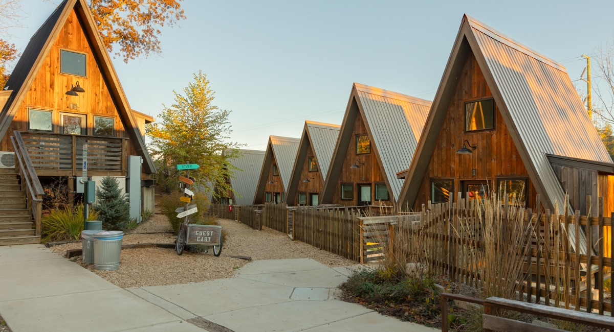 What Is an Outdoor Hotel?