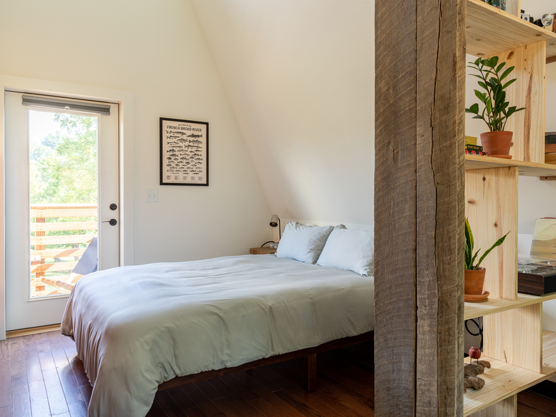 Standard Cabin Bed